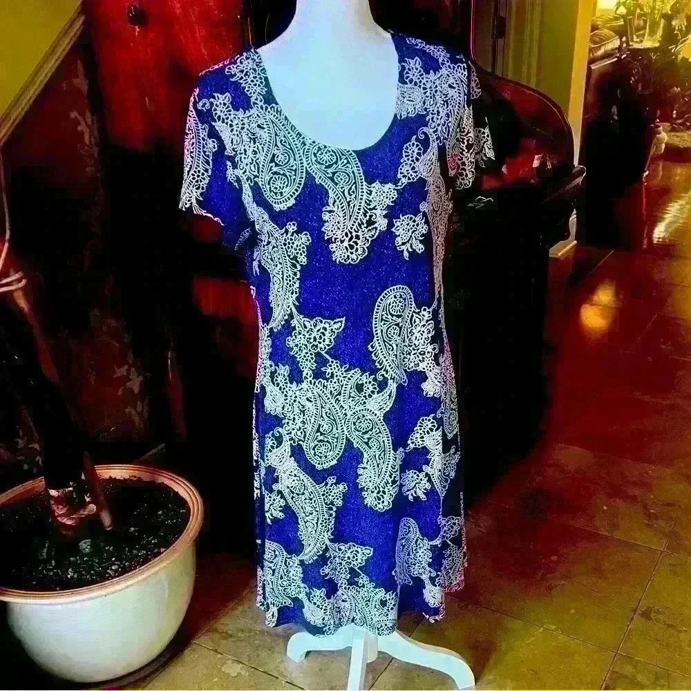 Vasna ladies Midi dress size M Blue Paisley Pullover Casual Stretch TRAVEL - Picture 4 of 15